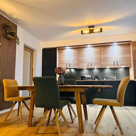 Family 2 Bedroom Ski&Bike Apartment With Terrase Janské Lázně Esterno foto